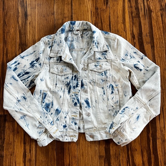 Free People Jackets & Blazers - Free People Tye Dye Jean Denim Jacket